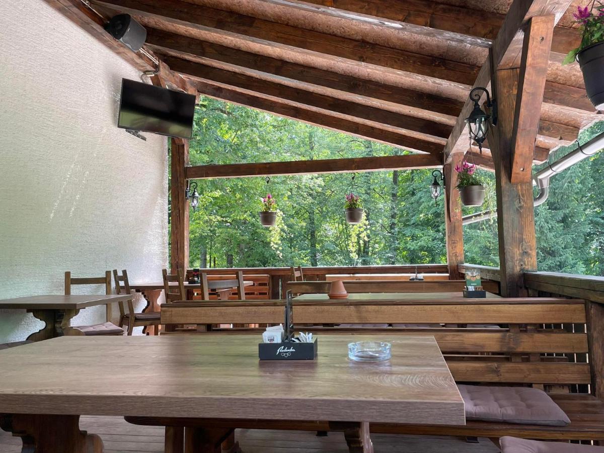 Hostel In Picerija Spajza Mojstrana Dış mekan fotoğraf