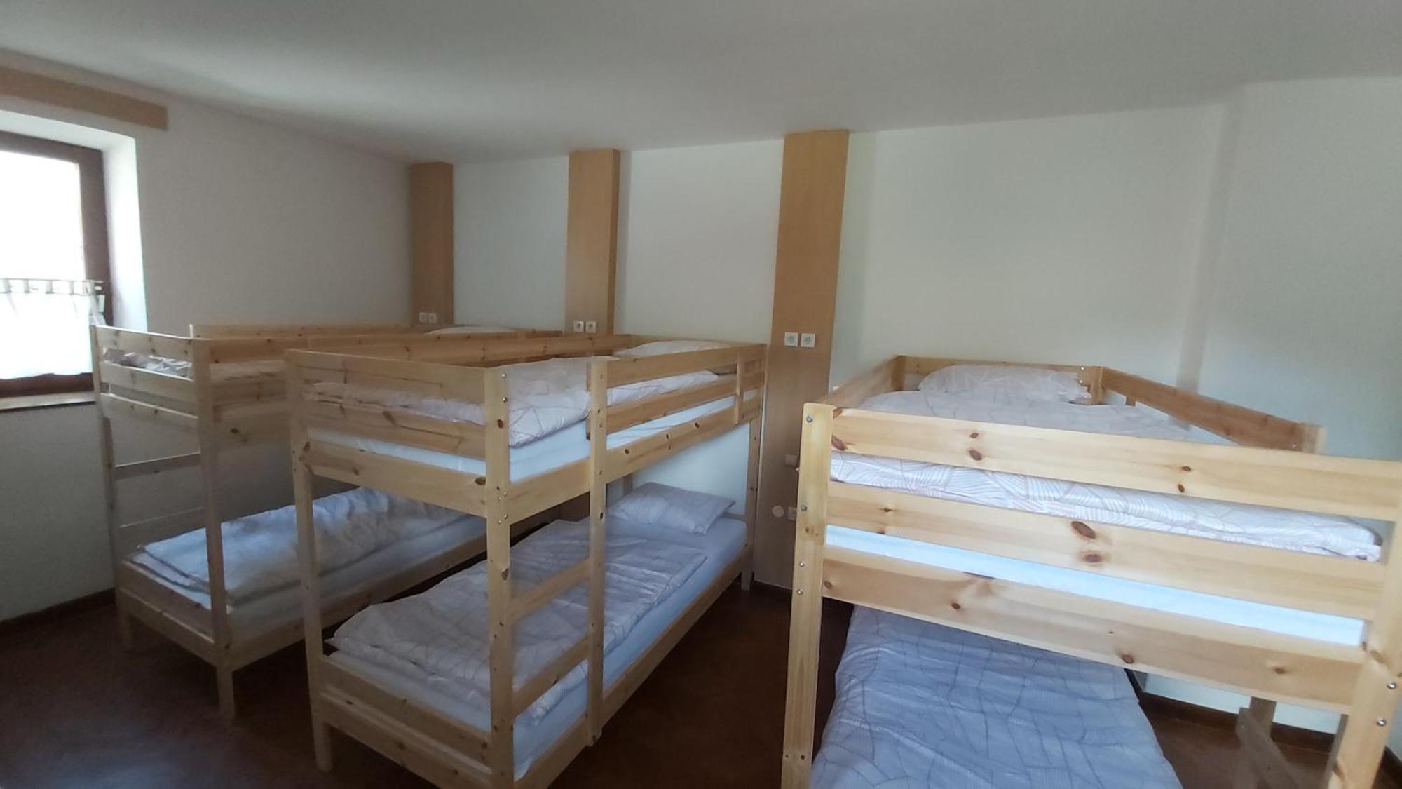 Hostel In Picerija Spajza Mojstrana Dış mekan fotoğraf